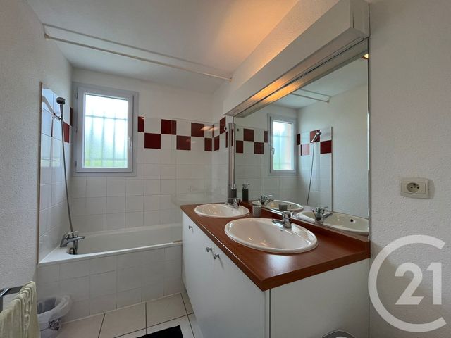 Appartement à vendre - 4 pièces - 84.0 m2 - ROYAN - 17 - POITOU-CHARENTES - Century 21 Agence De La Seudre