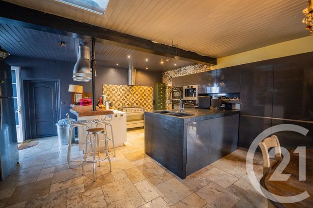 maison à vendre - 7 pièces - 178.0 m2 - SABLONCEAUX - 17 - POITOU-CHARENTES - Century 21 Agence De La Seudre