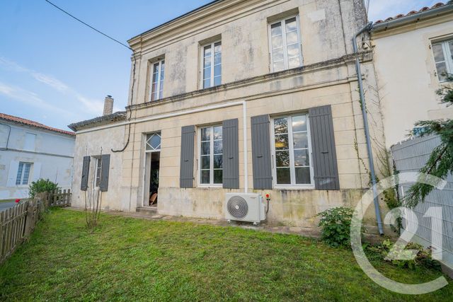 maison à vendre - 7 pièces - 178.0 m2 - SABLONCEAUX - 17 - POITOU-CHARENTES - Century 21 Agence De La Seudre