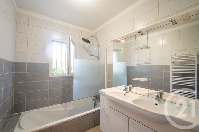 maison à vendre - 4 pièces - 103.0 m2 - LA CLISSE - 17 - POITOU-CHARENTES - Century 21 Agence De La Seudre