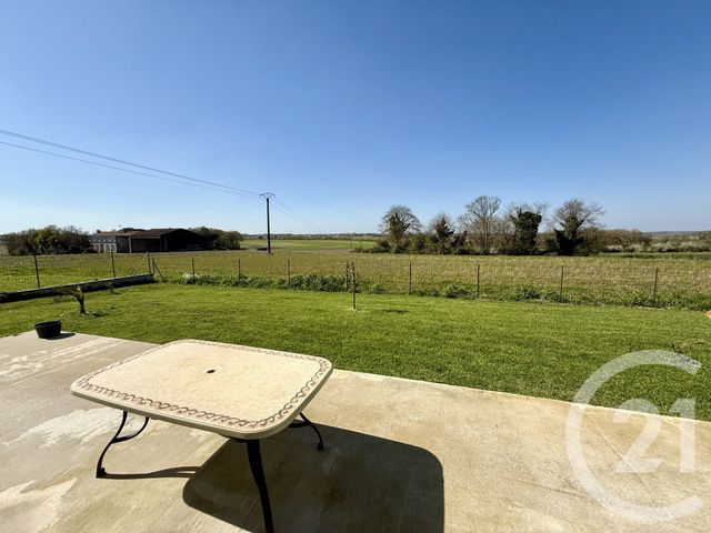 maison à vendre - 5 pièces - 113.0 m2 - CORME ROYAL - 17 - POITOU-CHARENTES - Century 21 Agence De La Seudre