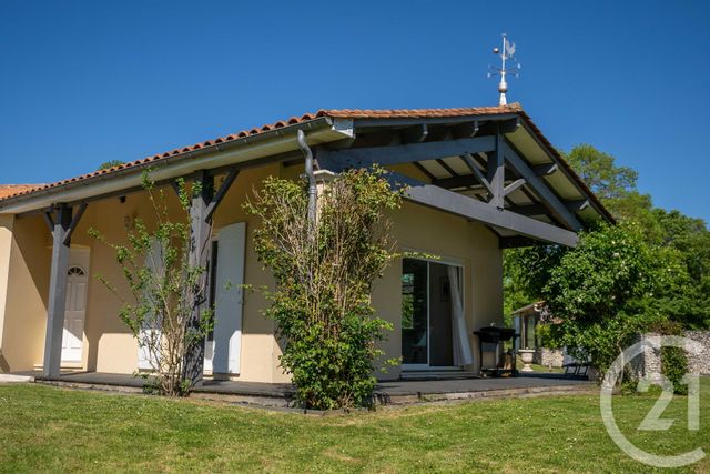 maison à vendre - 7 pièces - 164.0 m2 - JULIENNE - 16 - POITOU-CHARENTES - Century 21 Agence De La Seudre