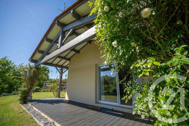 maison à vendre - 7 pièces - 164.0 m2 - JULIENNE - 16 - POITOU-CHARENTES - Century 21 Agence De La Seudre