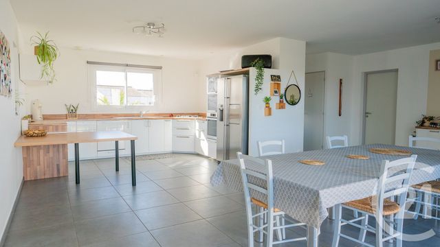 maison à vendre - 7 pièces - 177.0 m2 - SAUJON - 17 - POITOU-CHARENTES - Century 21 Agence De La Seudre