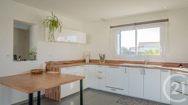 maison à vendre - 7 pièces - 177.0 m2 - SAUJON - 17 - POITOU-CHARENTES - Century 21 Agence De La Seudre