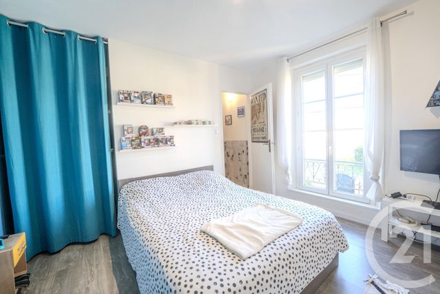 maison à vendre - 8 pièces - 167.0 m2 - SAUJON - 17 - POITOU-CHARENTES - Century 21 Agence De La Seudre