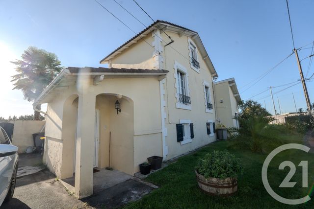 maison à vendre - 8 pièces - 167.0 m2 - SAUJON - 17 - POITOU-CHARENTES - Century 21 Agence De La Seudre