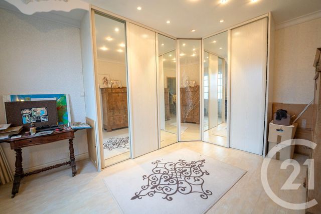 maison à vendre - 8 pièces - 181.0 m2 - MEDIS - 17 - POITOU-CHARENTES - Century 21 Agence De La Seudre