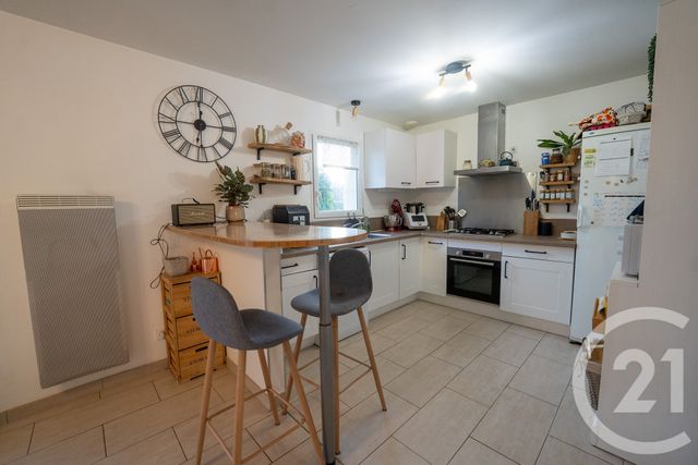 maison à vendre - 3 pièces - 75.0 m2 - ST JEAN D ANGLE - 17 - POITOU-CHARENTES - Century 21 Agence De La Seudre