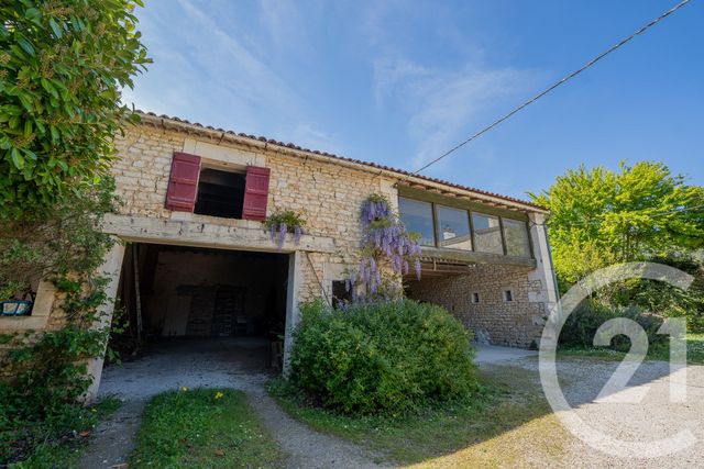 maison à vendre - 10 pièces - 296.0 m2 - ST ROMAIN DE BENET - 17 - POITOU-CHARENTES - Century 21 Agence De La Seudre