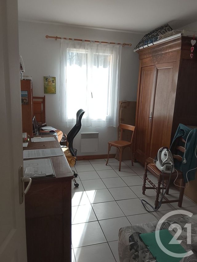 maison à vendre - 4 pièces - 83.0 m2 - CORME ROYAL - 17 - POITOU-CHARENTES - Century 21 Agence De La Seudre