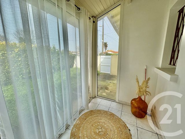 maison à vendre - 5 pièces - 117.0 m2 - MESCHERS SUR GIRONDE - 17 - POITOU-CHARENTES - Century 21 Agence De La Seudre