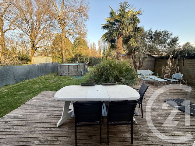 maison à vendre - 5 pièces - 105.65 m2 - MESCHERS SUR GIRONDE - 17 - POITOU-CHARENTES - Century 21 Agence De La Seudre