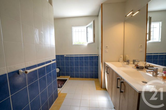maison à vendre - 6 pièces - 189.83 m2 - MEDIS - 17 - POITOU-CHARENTES - Century 21 Agence De La Seudre