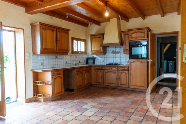 maison à vendre - 5 pièces - 108.67 m2 - SEMUSSAC - 17 - POITOU-CHARENTES - Century 21 Agence De La Seudre