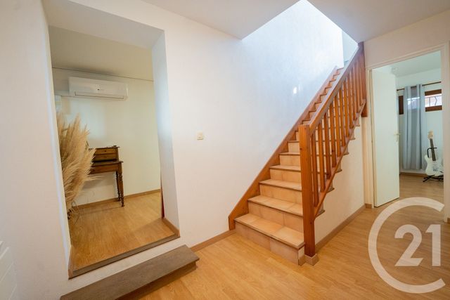 maison à vendre - 8 pièces - 177.0 m2 - ST GEORGES DE DIDONNE - 17 - POITOU-CHARENTES - Century 21 Agence De La Seudre