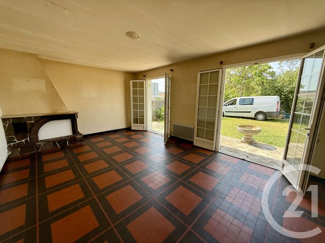 maison à vendre - 6 pièces - 112.0 m2 - ST PIERRE D OLERON - 17 - POITOU-CHARENTES - Century 21 Agence De La Seudre