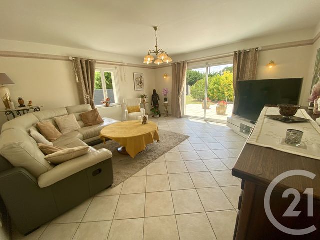 maison à vendre - 6 pièces - 146.0 m2 - MEURSAC - 17 - POITOU-CHARENTES - Century 21 Agence De La Seudre