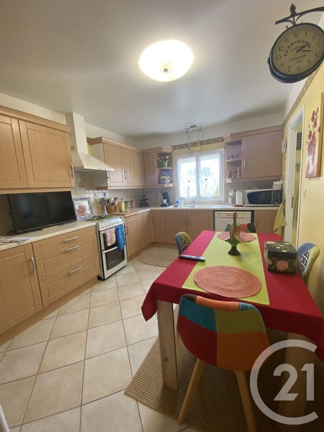 maison à vendre - 6 pièces - 146.0 m2 - MEURSAC - 17 - POITOU-CHARENTES - Century 21 Agence De La Seudre