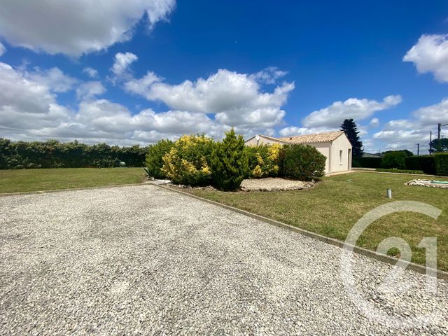 maison à vendre - 6 pièces - 146.0 m2 - MEURSAC - 17 - POITOU-CHARENTES - Century 21 Agence De La Seudre