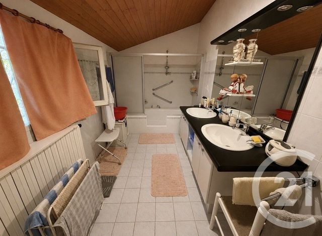 maison à vendre - 4 pièces - 101.2 m2 - SAUJON - 17 - POITOU-CHARENTES - Century 21 Agence De La Seudre