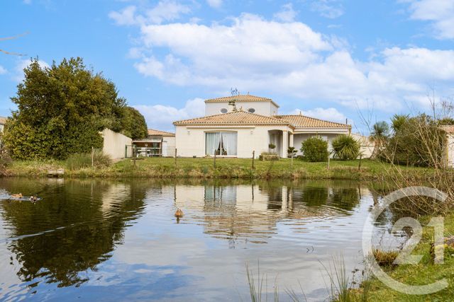 maison à vendre - 5 pièces - 135.0 m2 - LE GUA - 17 - POITOU-CHARENTES - Century 21 Agence De La Seudre