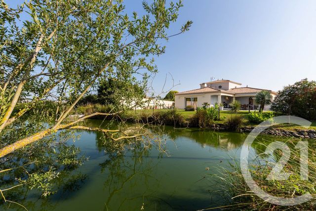 maison à vendre - 5 pièces - 135.0 m2 - LE GUA - 17 - POITOU-CHARENTES - Century 21 Agence De La Seudre