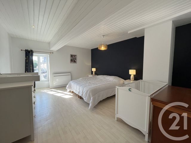 maison à vendre - 5 pièces - 143.0 m2 - SEMUSSAC - 17 - POITOU-CHARENTES - Century 21 Agence De La Seudre