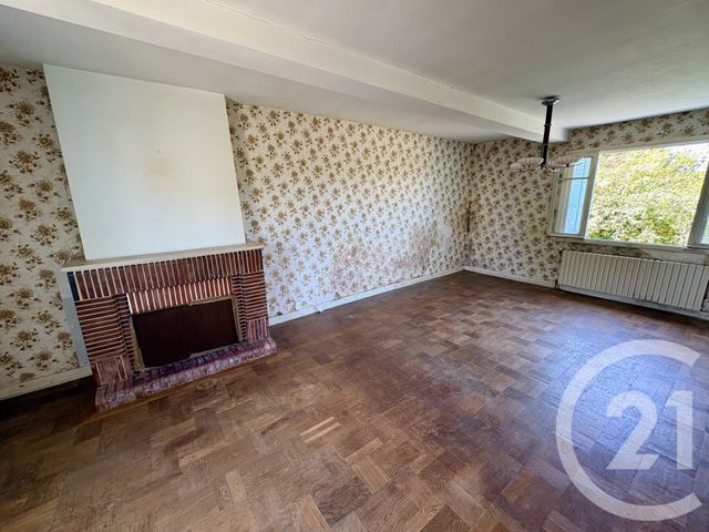 maison à vendre - 11 pièces - 130.0 m2 - ST ROMAIN DE BENET - 17 - POITOU-CHARENTES - Century 21 Agence De La Seudre