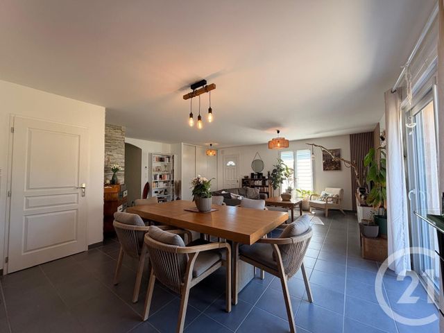 maison à vendre - 4 pièces - 115.0 m2 - LUCHAT - 17 - POITOU-CHARENTES - Century 21 Agence De La Seudre